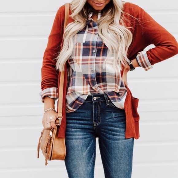 Plaid Button Down Casual Top - Picture 4 of 12